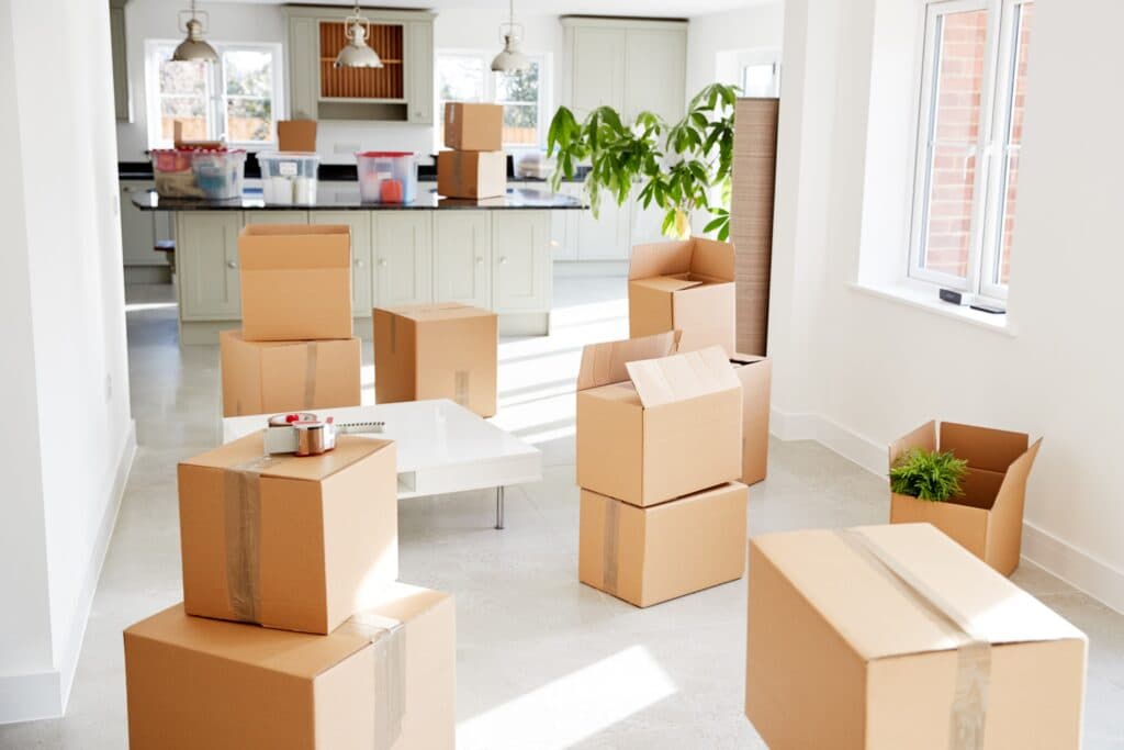 Best Long-Distance Movers: Expert Reviewed (2024)