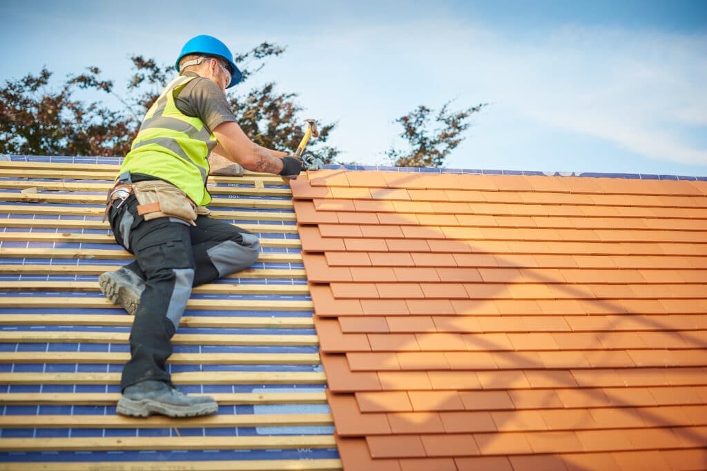 Roof Shingles Calculator: How To Find the Right Amount